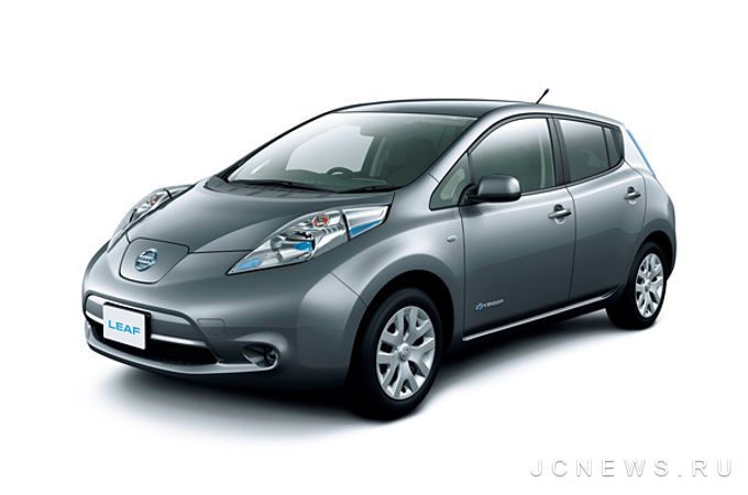 �������� Nissan Leaf ������� �� ������������� ����� 100 000 ����