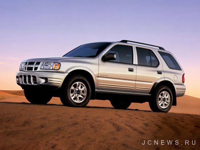 Isuzu �������� Rodeo � Axiom, Nissan � ������� NV200